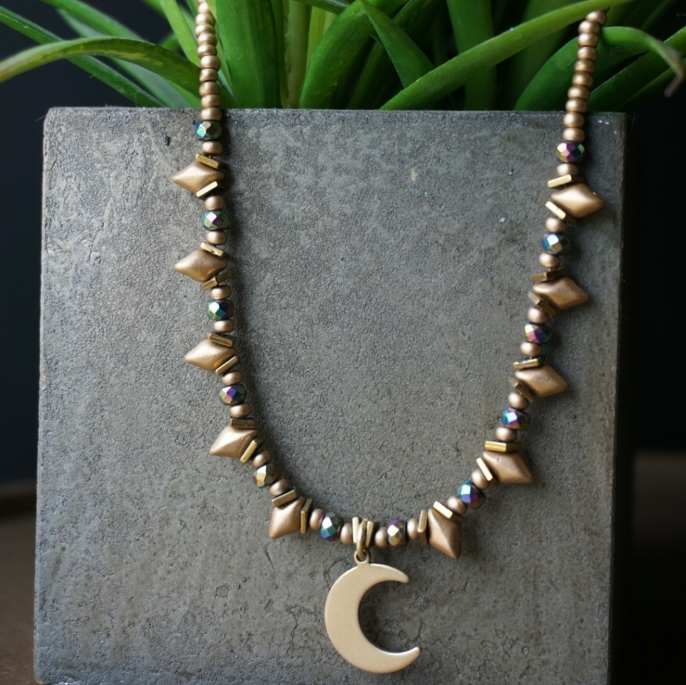 Moon Choker - Titanium Hematite